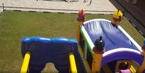 Außen-Kinderspielplatz