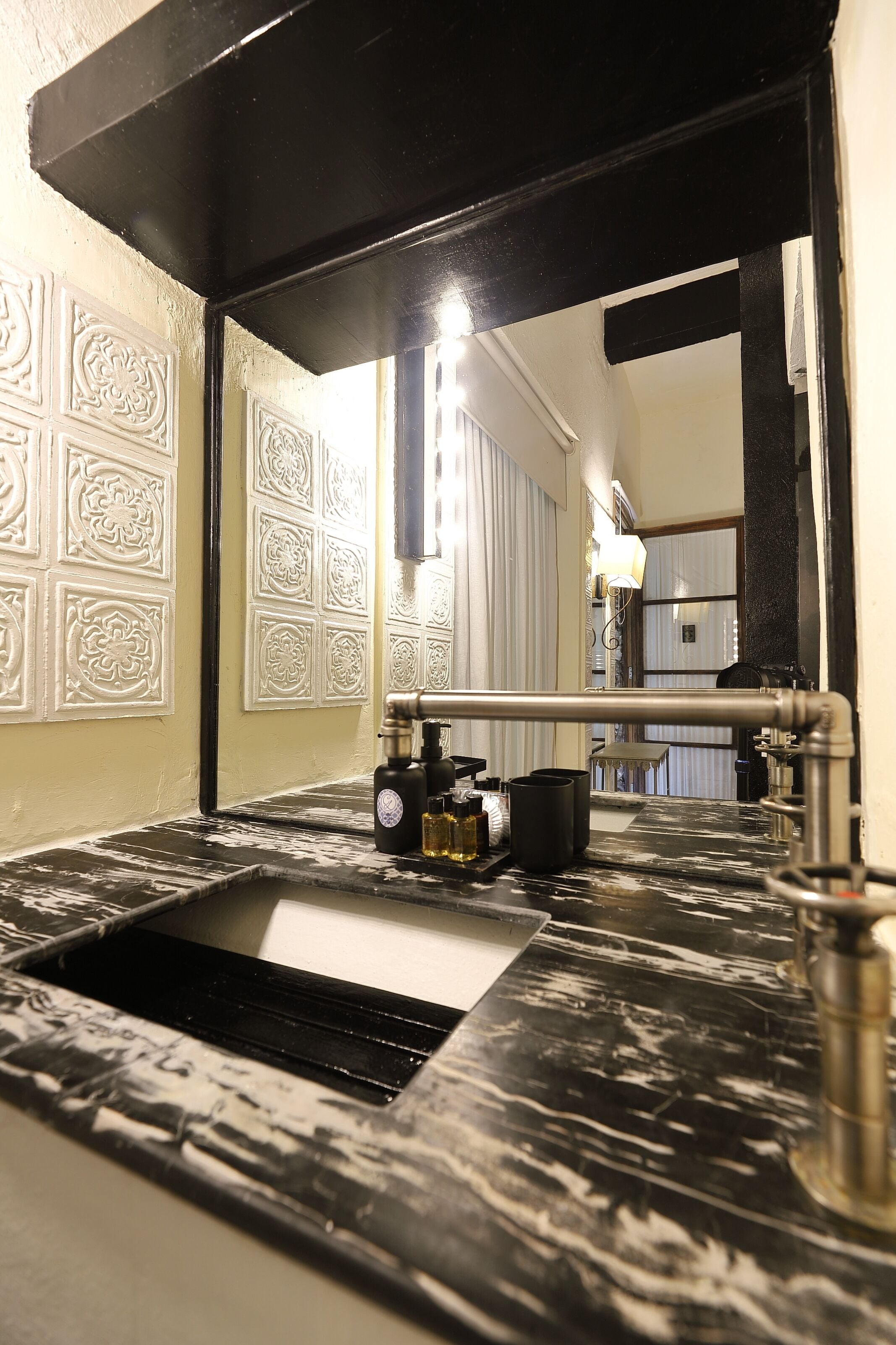 luxury room | bathroom | shower, free toiletries, hair dryer, towels