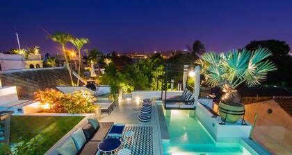 Hotel Casa Lola Deluxe Gallery