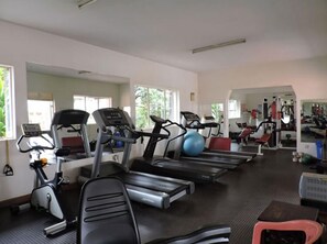Gym - Mosa Court Suites (Kampala)