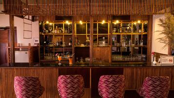 Bar (en la propiedad)