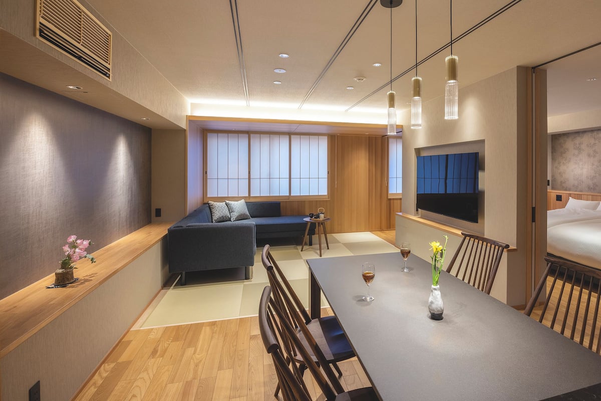Kamar Deluks, Bebas Asap Rokok (Residence,No View-A Type) | Brankas, tirai kedap cahaya, Wi-Fi gratis, dan didekorasi berbeda-beda