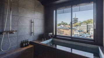Luxury Twin Room | Bathroom | Free toiletries, hair dryer, slippers, electronic bidet