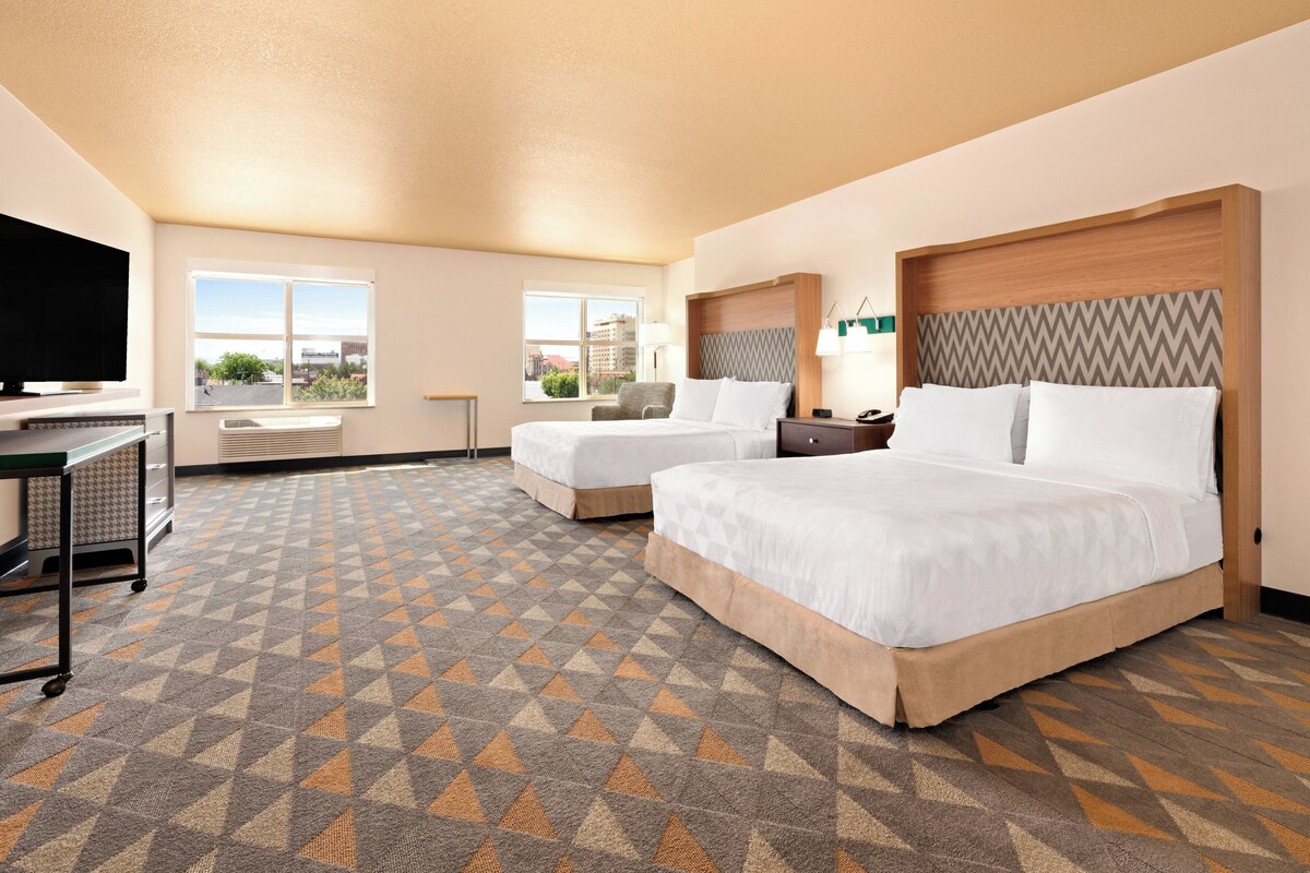Standard Room, 2 Queen Beds, Accessible (Comms, Accessible Tub) | Premium bedding, desk, laptop workspace, blackout curtains