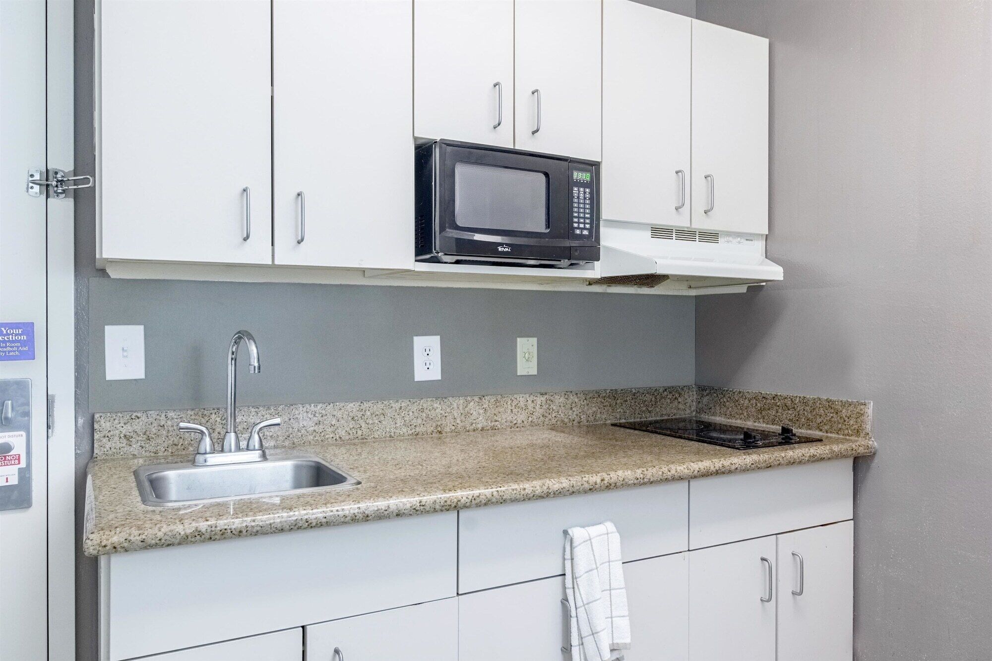 Full-size fridge, microwave, coffee/tea maker