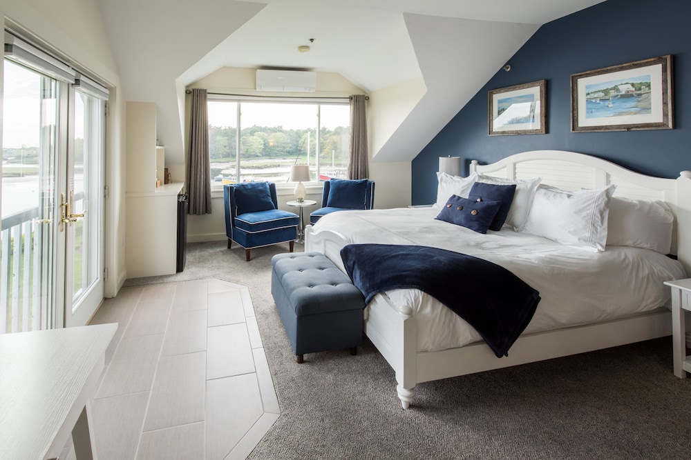 The Nonantum Resort by null