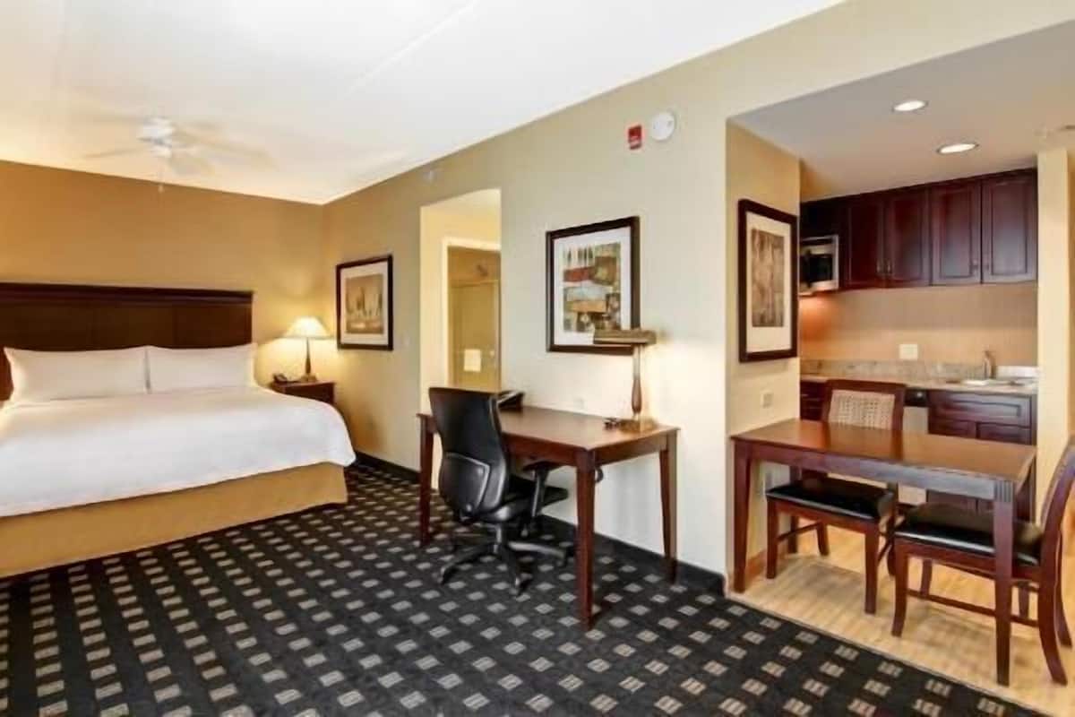 Premium bedding, down duvets, pillow-top beds, in-room safe