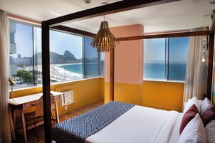 Habitación Deluxe | Escritorio, wifi gratis, ropa de cama