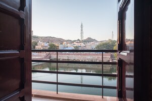 Deluxe-herbergi | Útsýni úr herberginu