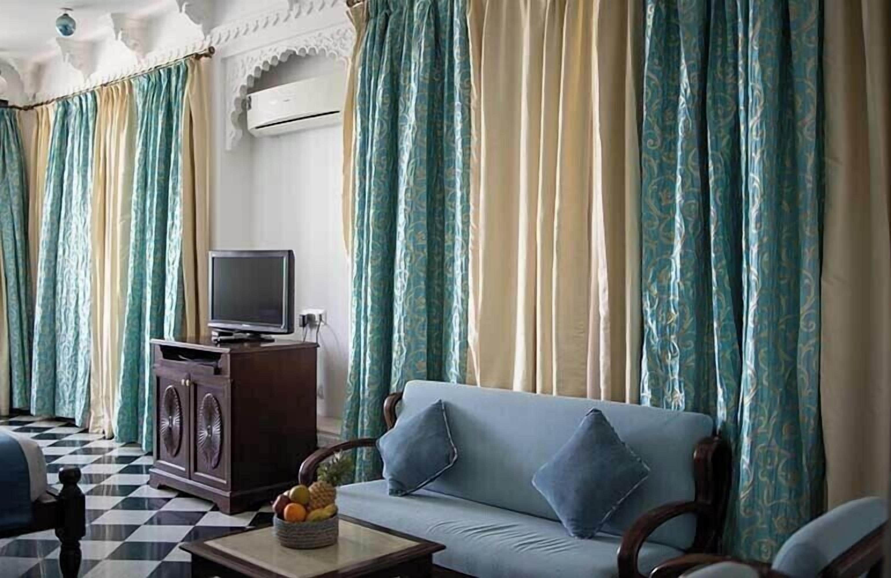 Photo - Swaroop Vilas - Lake Facing Boutique Hotel