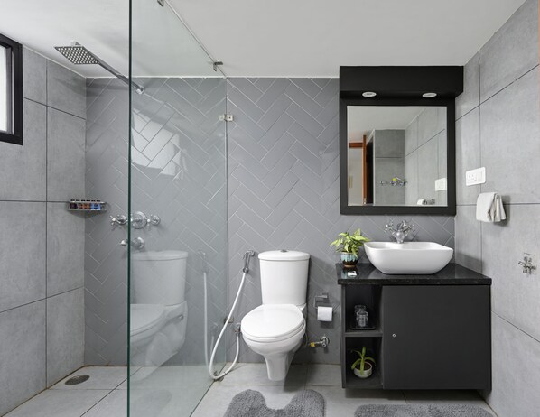 Bathroom - Swaroop Vilas - Lake Facing Boutique Hotel (Udaipur)