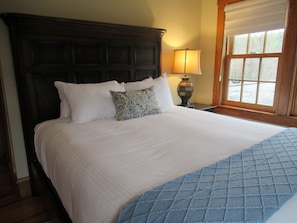 Two Bedroom Apartment - The White House Inn (Wilmington)