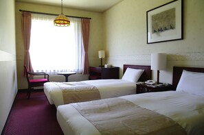 Economy Twin Room, Smoking (Main Building) | In-room safe, blackout drapes, free WiFi, bed sheets - Manza Prince Hotel (Tsumagoi)