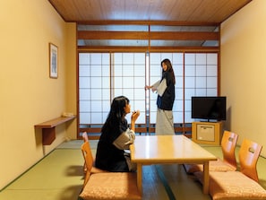 In-room safe, desk, blackout curtains, free WiFi