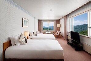In-room safe, desk, blackout curtains, free WiFi