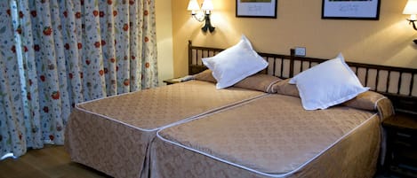 Coffres-forts dans les chambres, bureau, lits bébé (en supplément)