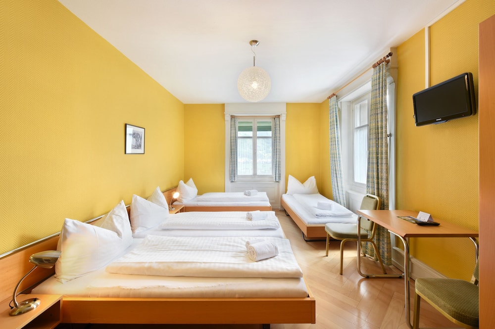 Waldhotel Unspunnen by null