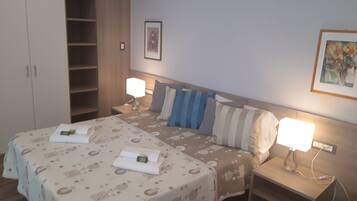 Deluxe Studio, Non Smoking, Kitchenette | Free WiFi