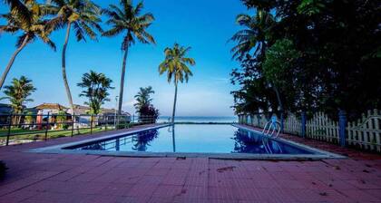 Paradise Resorts