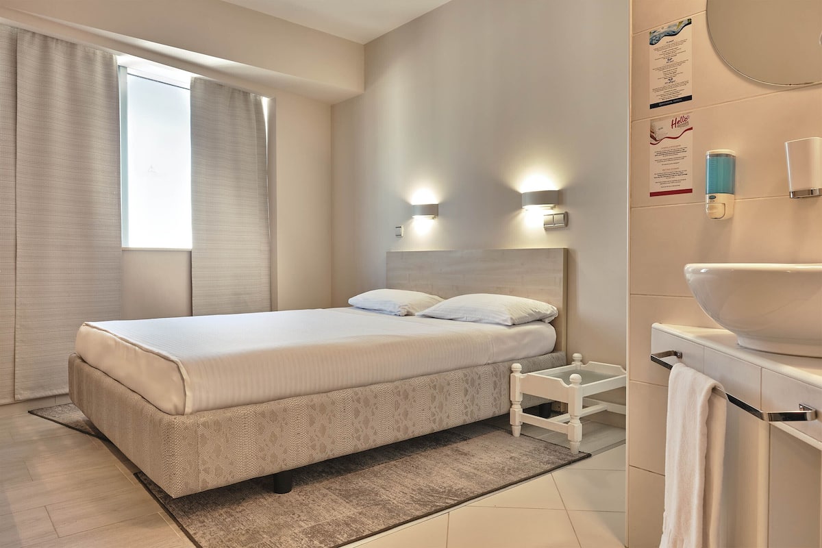 1 habitación, wifi gratis, ropa de cama y acceso para silla de ruedas