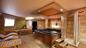 Sauna, steam room, Turkish bath/hammam, body treatments, body scrubs