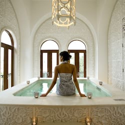 Couples treatment rooms, Turkish bath, aromatherapy, hot stone massages