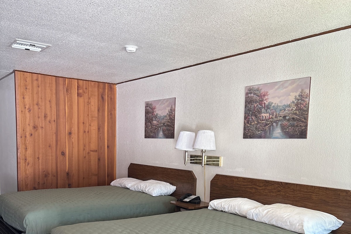 Chambre, 2 grands lits, non-fumeur