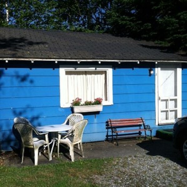 Front of property - The Homestead Motel (Ellsworth)