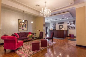 Lobby - The Historic Gould Hotel Seneca Falls, an Ascend Collection Hotel (Seneca Falls)