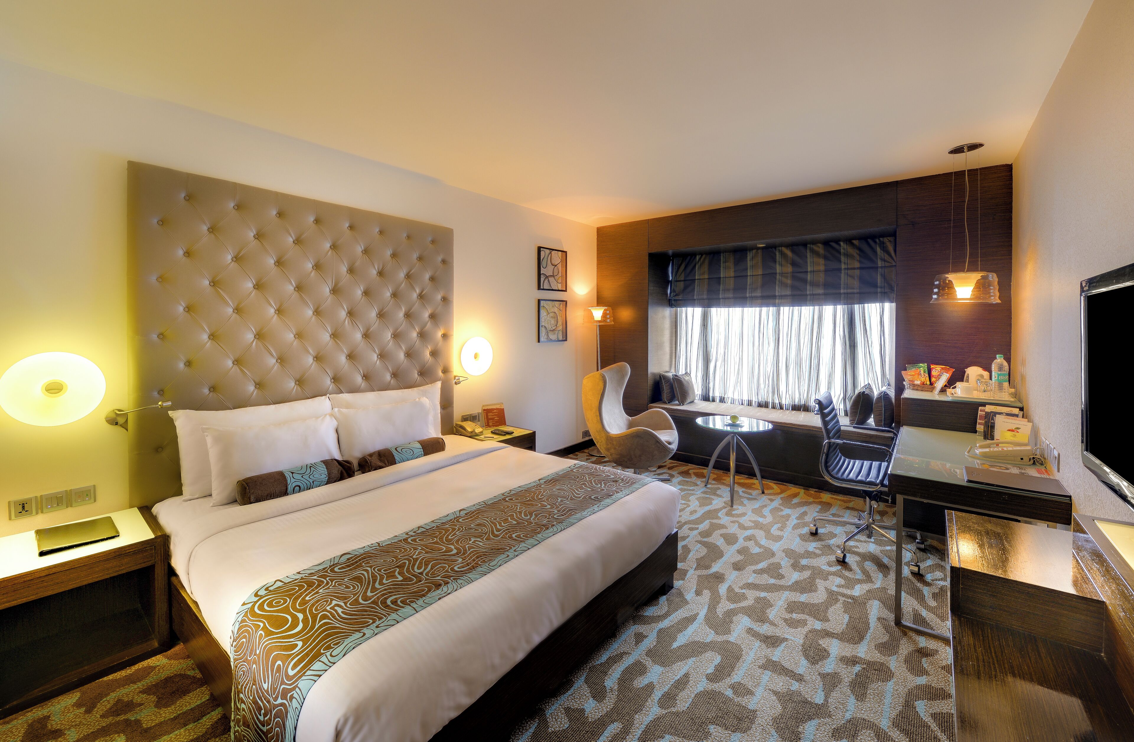 Chambre Supérieure, 1 très grand lit | Literie de qualité supérieure, matelas Select Comfort, minibar