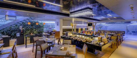 3 Restaurants, Frühstück