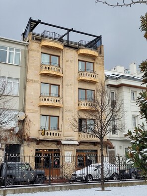 Front of property - Saruhan Hotel (Istanbul)