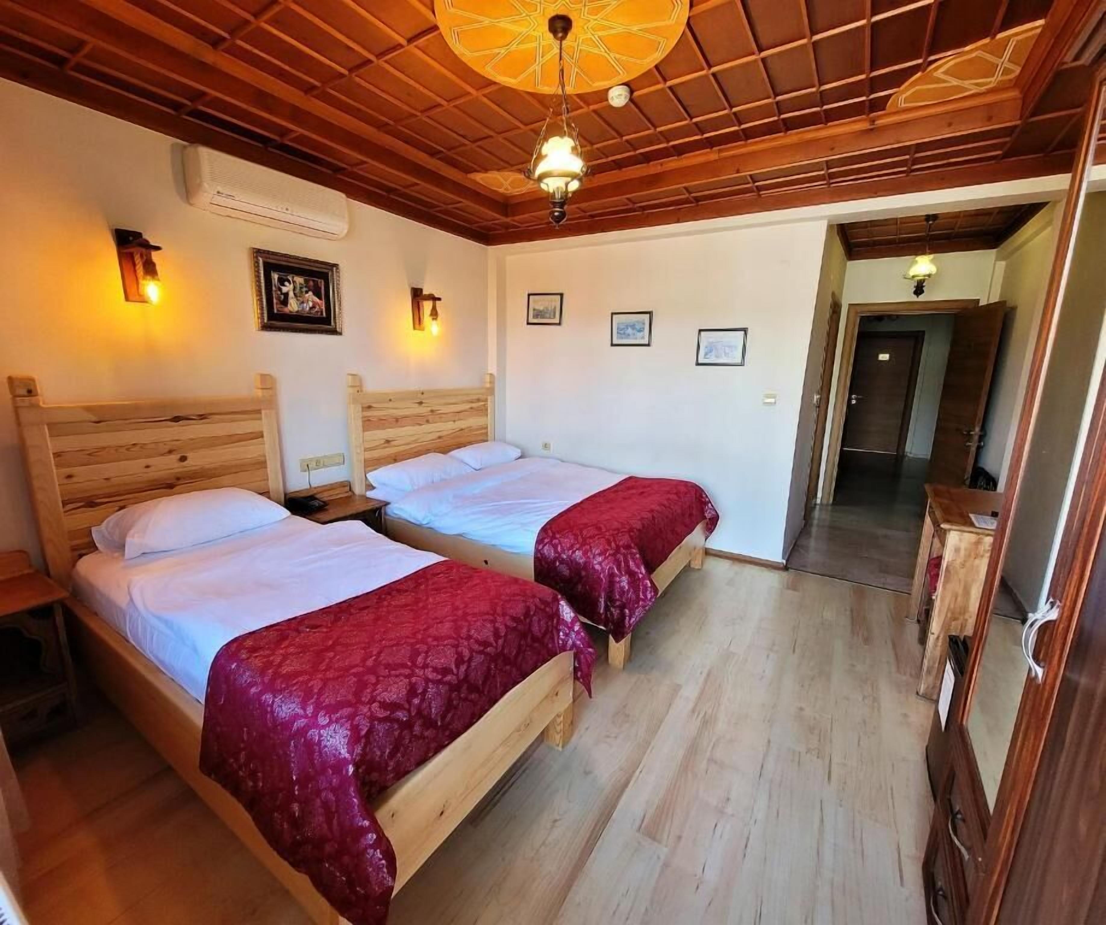 Chambre Supérieure Double ou avec lits jumeaux, vue ville