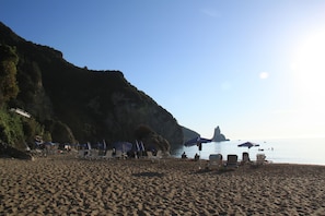 Beach nearby, sun-loungers, beach umbrellas, beach bar - The Pink Palace (Corfu)