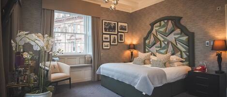 Luxury Double Room | Premium bedding, minibar, in-room safe, desk