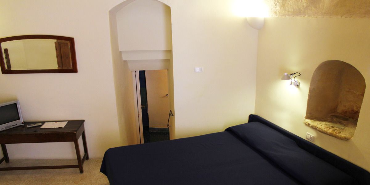 minibar, desk, cots/infant beds, rollaway beds