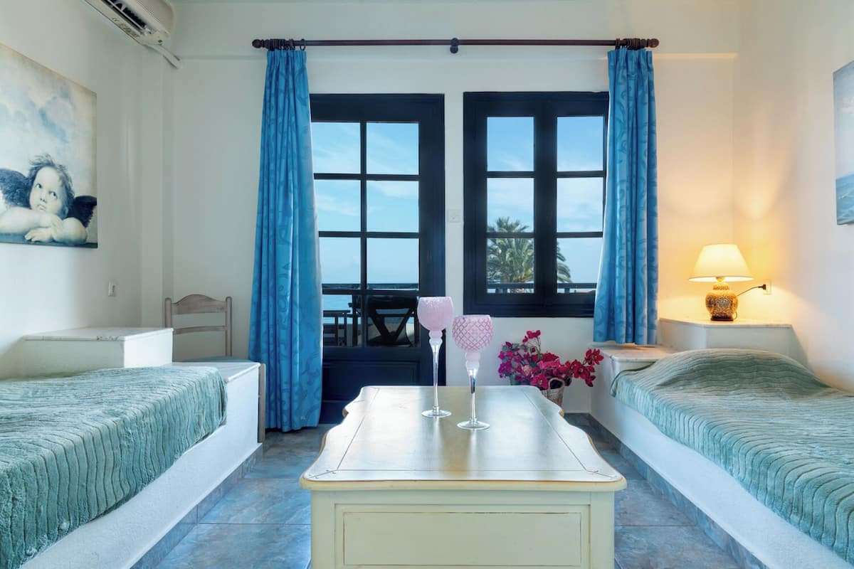 Family Room, 2 Bedrooms, Balcony, Sea View | Room amenity