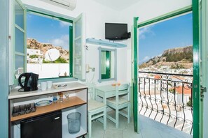 Økonomistudio (French Balcony) | Safe på rommet, individuelt dekorert og individuelt innredet