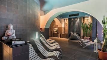 Bagno turco/hammam, trattamenti per il corpo, aromaterapia