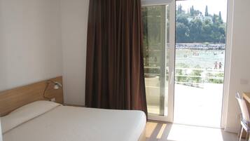 Minibar, in-room safe, desk, cribs/infant beds