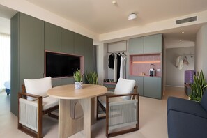 Junior Suite, Sea Facing | Down comforters, pillowtop beds, minibar, in-room safe