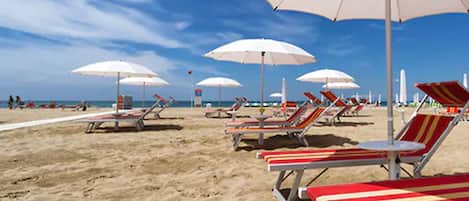 Beach nearby, sun loungers, beach umbrellas, beach towels