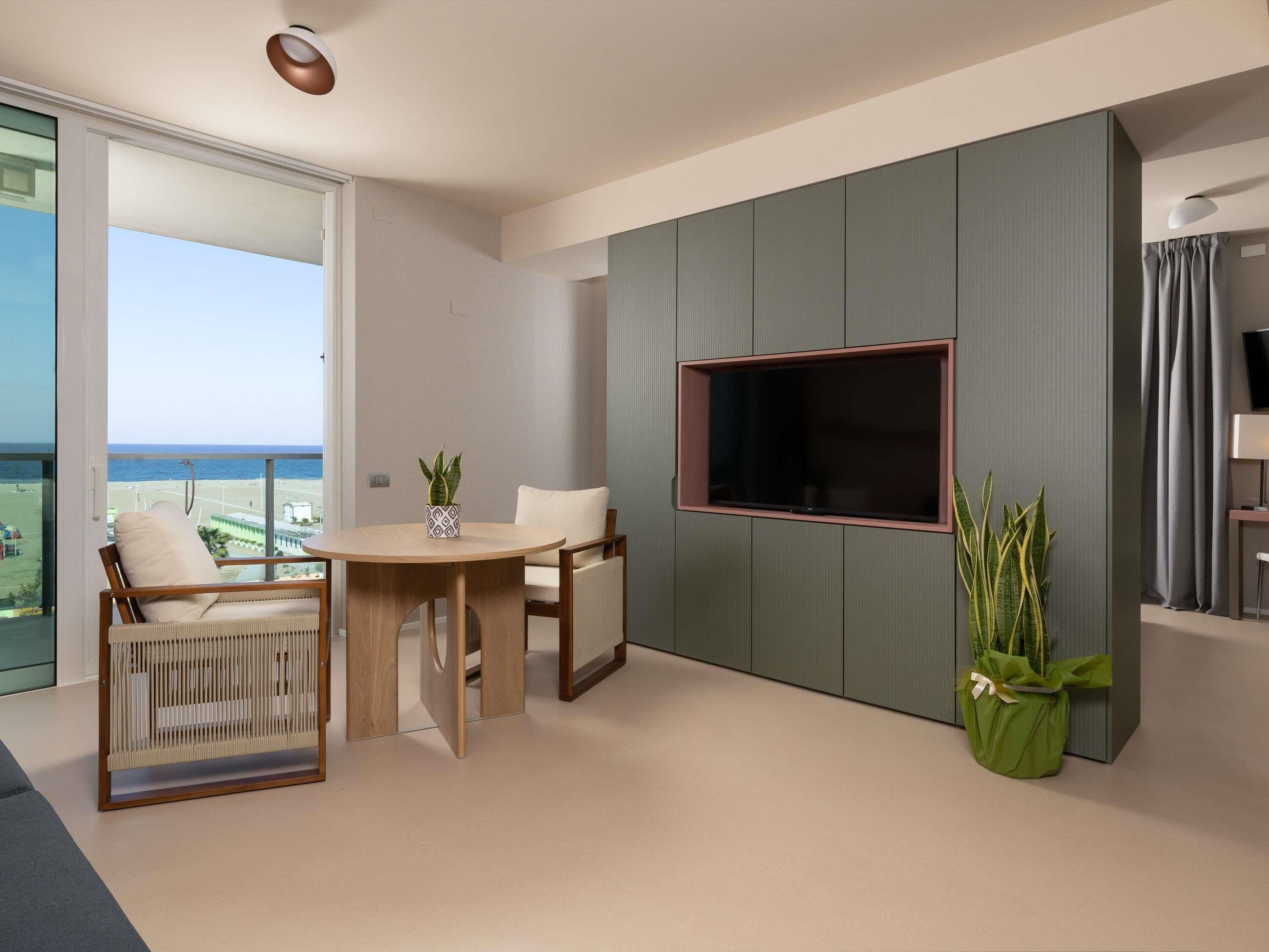 Junior Suite, Sea Facing | Down comforters, pillowtop beds, minibar, in-room safe