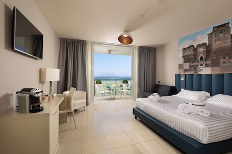 Privilege, Room, Multiple Beds, Sea View | Down duvets, pillow-top beds, minibar, in-room safe. Mercure Rimini Artis