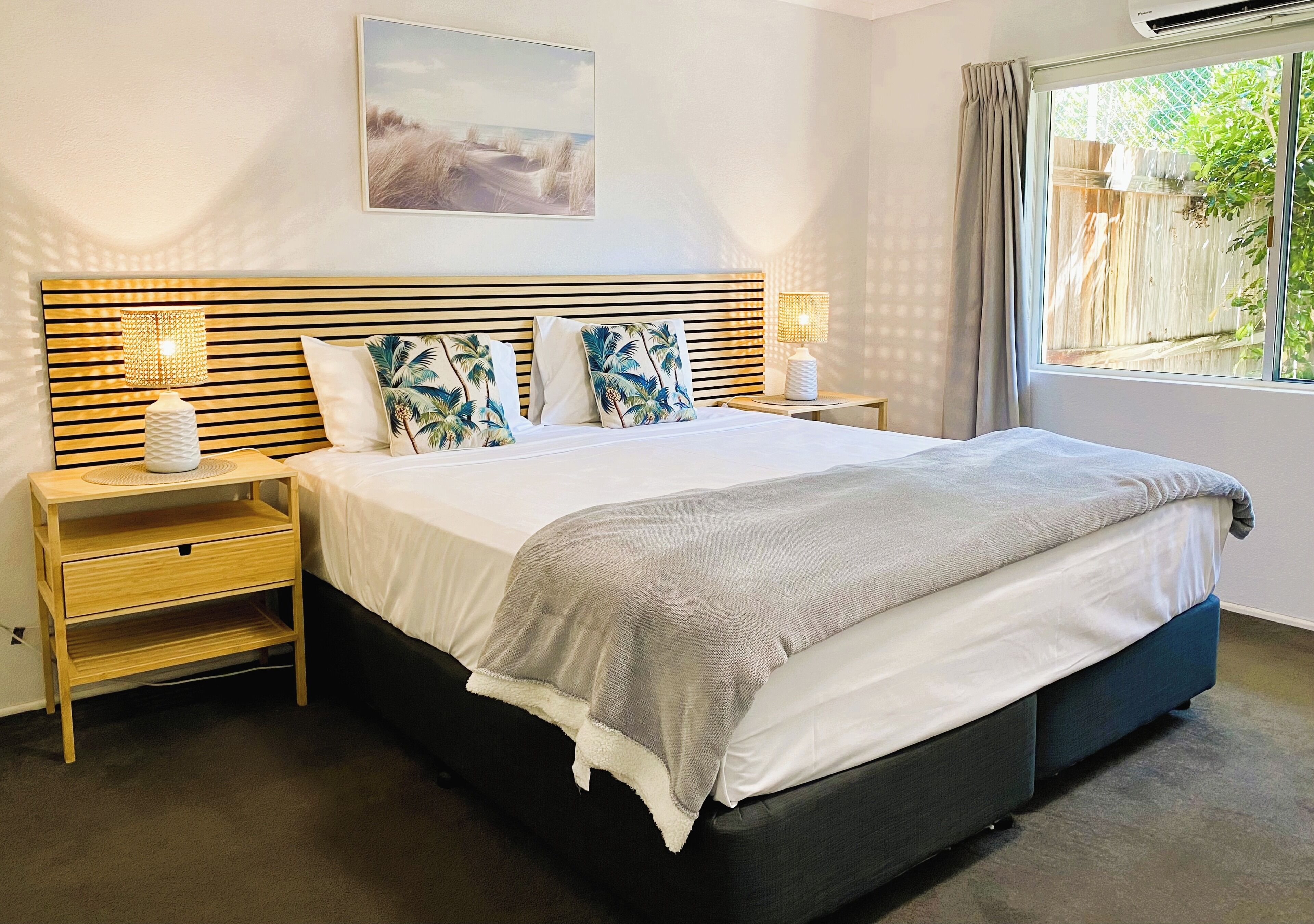 Deluxe Apartment | Iron/ironing board, free WiFi, bed sheets