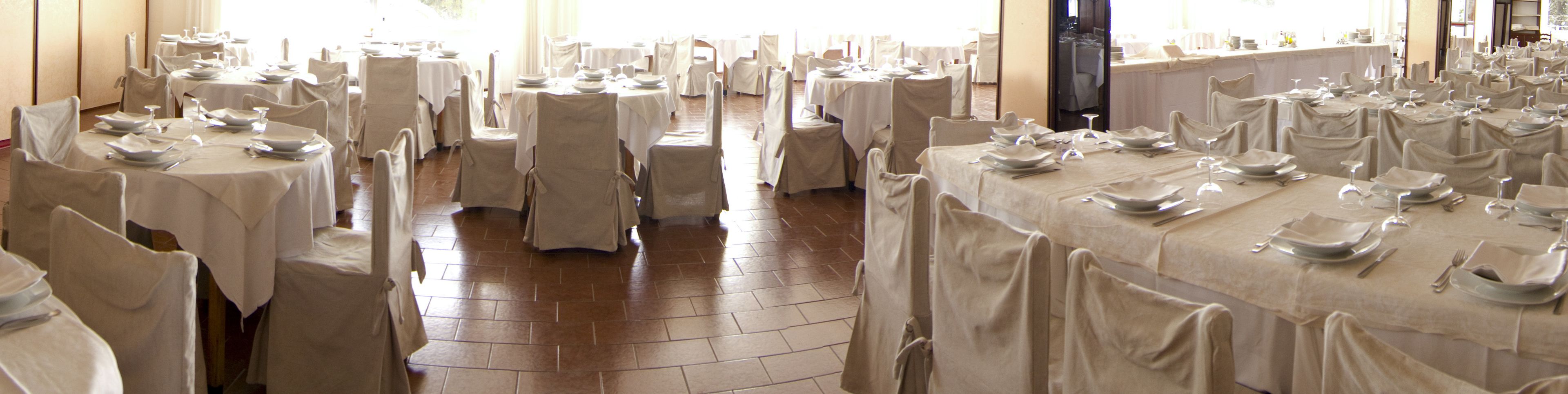 breakfast and dinner served, sea views