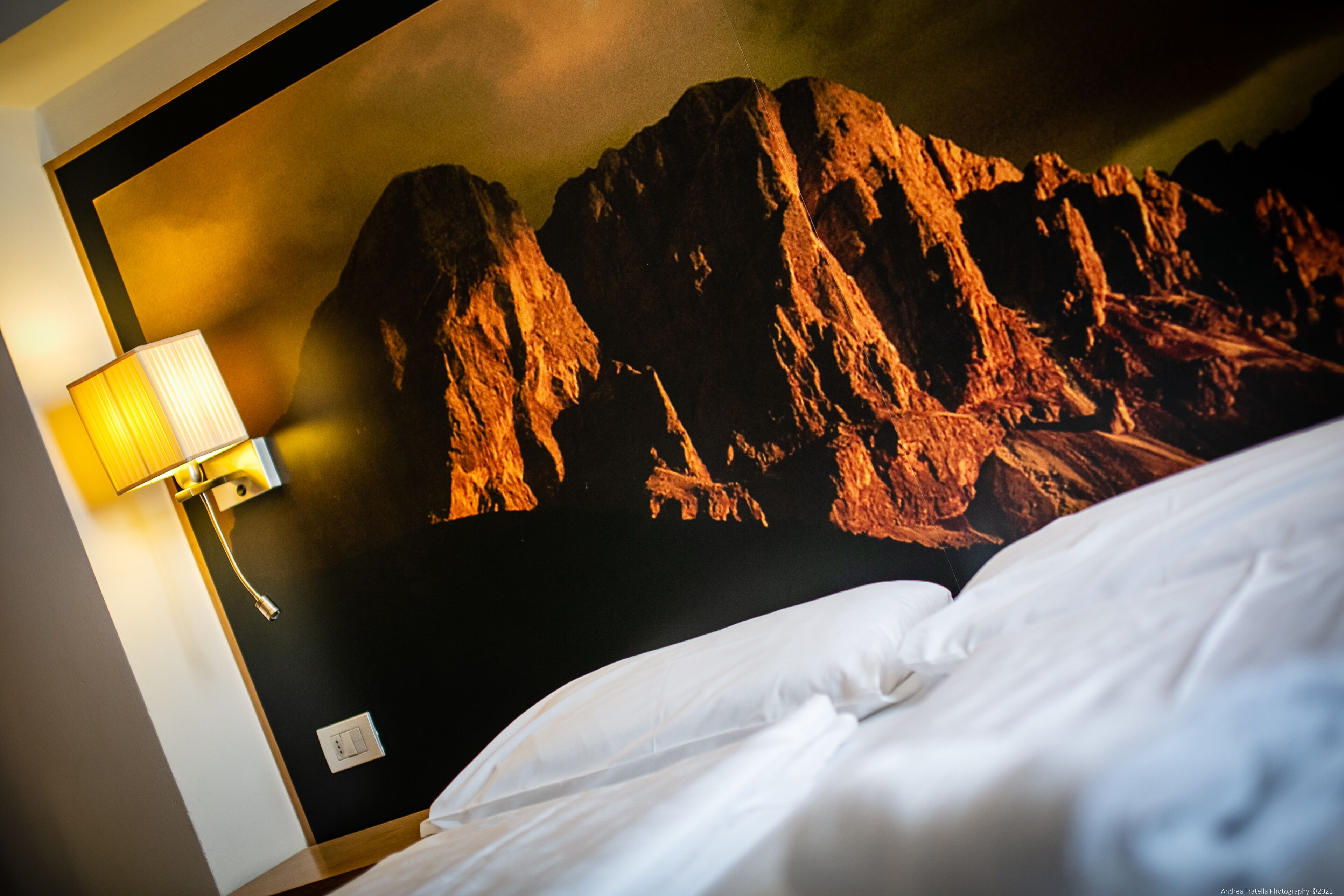 1 bedroom, frette italian sheets, premium bedding, minibar