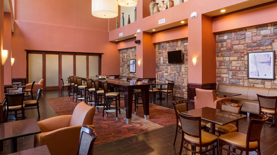 Hampton Inn & Suites Mission
