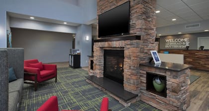 Hampton Inn & Suites St. Cloud, MN
