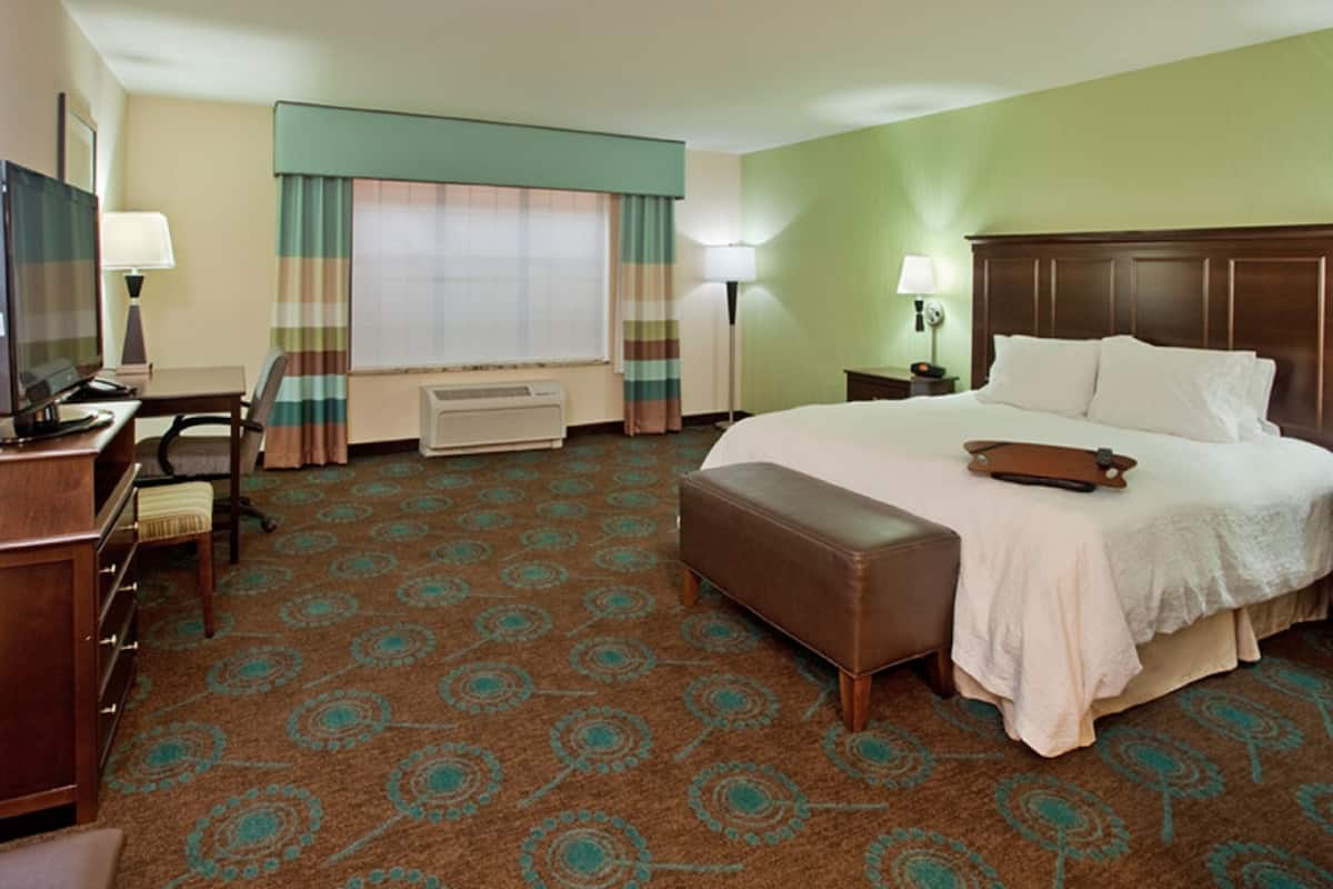 desk, laptop workspace, iron/ironing board, free cots/infant beds